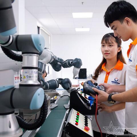 Dự thảo văn kiện Đại hội XIV: Khẳng định tầm nhìn và tư duy chiến lược của Đảng