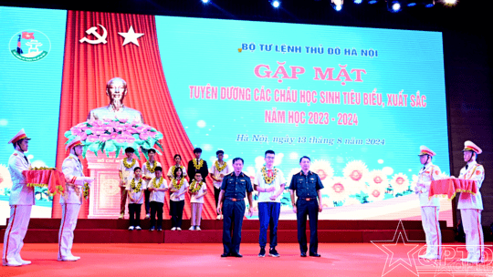 <a href="/quoc-phong-an-ninh/cong-tac-dang-cong-tac-chinh-tri" title="Công tác Đảng - Công tác Chính trị" rel="dofollow">Công tác Đảng - Công tác Chính trị</a>