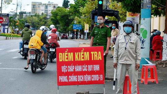<a href="/phap-luat/tin-tuc" title="Tin tức" rel="dofollow">Tin tức</a>