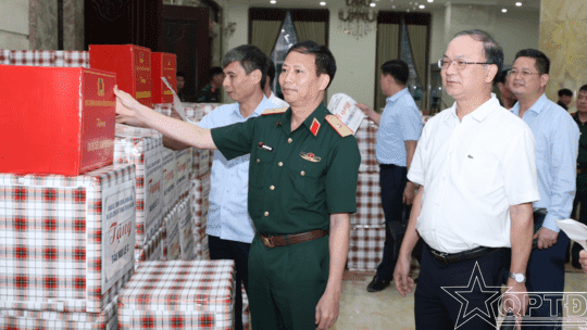 <a href="/thoi-su-chinh-tri/thanh-pho-ha-noi" title="Thành phố Hà Nội" rel="dofollow">Thành phố Hà Nội</a>