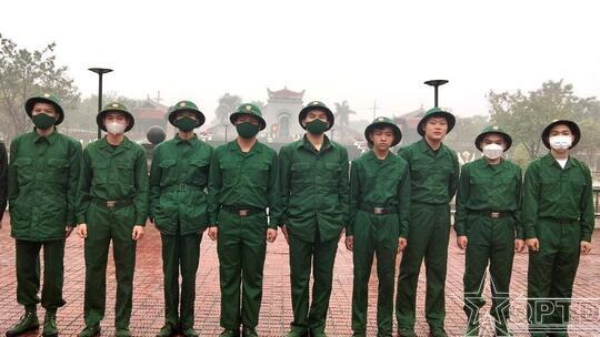 <a href="/van-hoa-xa-hoi/net-dep-nguoi-chien-sy-thu-do2" title="Nét đẹp Người chiến sỹ Thủ đô" rel="dofollow">Nét đẹp Người chiến sỹ Thủ đô</a>