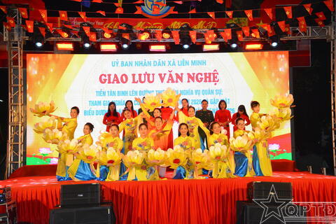 Từ lá đơn viết tình nguyện đến bước chân vững vàng ngày tòng quân