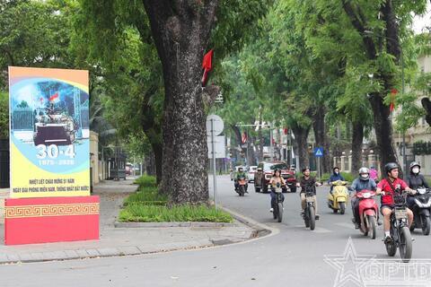 Những ngày tháng Tư lịch sử