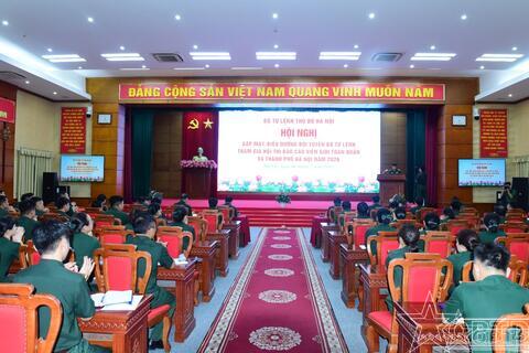 Gặp mặt, biểu dương đội tuyển tham gia Hội thi Báo cáo viên giỏi toàn quân và Thành phố năm 2026