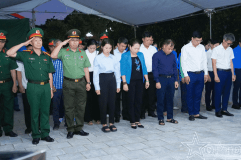 Xã Quốc Oai lấy mẫu hài cốt liệt sĩ chưa xác định thông tin để giám định AND
