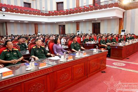 ⁸Bộ Tư lệnh Thủ đô Hà Nội tuyên dương học sinh tiêu biểu, vượt khó học giỏi năm học 2025-2026