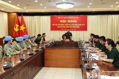Gặp mặt nữ quân nhân tham gia Đội Công binh số 5