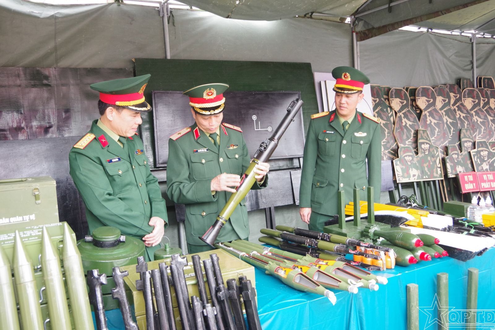 Khẳng định bản lĩnh trong thực hiện nhiệm vụ quân sự, quốc phòng