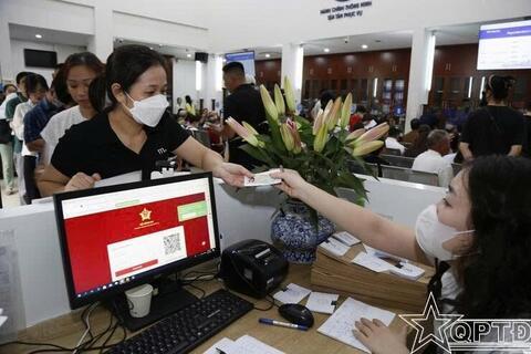 Hà Nội phấn đấu Chỉ số hài lòng của người dân đạt tối thiểu 95% vào năm 2030