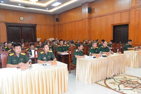 Trao quyết định tuyển dụng quân nhân chuyên nghiệp năm 2026