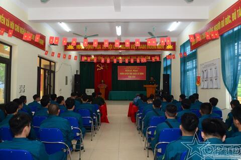 Xã Đại Thành huấn luyện dân quân cơ động