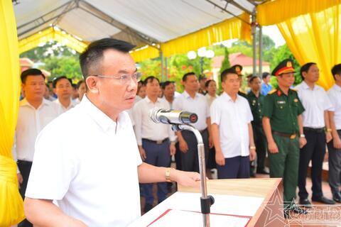 Xã Hát Môn lấy mẫu hài cốt liệt sĩ chưa xác định được danh tính để giám định ADN