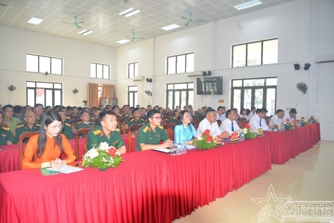 Gặp mặt kỷ niệm 80 năm Ngày truyền thống LLVT Thủ đô Hà Nội