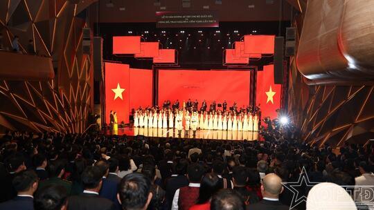 <a href="/thoi-su-chinh-tri/trong-nuoc" title="Trong nước" rel="dofollow">Trong nước</a>