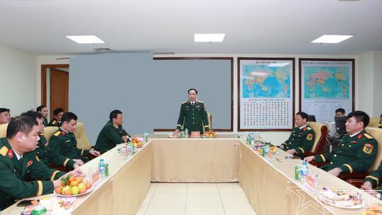 <a href="/quoc-phong-an-ninh/cong-tac-dang-cong-tac-chinh-tri" title="Công tác Đảng - Công tác Chính trị" rel="dofollow">Công tác Đảng - Công tác Chính trị</a>