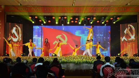 <a href="/thoi-su-chinh-tri" title="Thời sự-Chính trị" rel="dofollow">Thời sự-Chính trị</a>