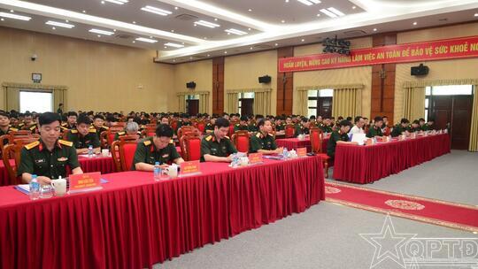 <a href="/quoc-phong-an-ninh" title="Quốc phòng-An ninh" rel="dofollow">Quốc phòng-An ninh</a>