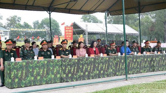 <a href="/phong-su-anh" title="Phóng sự ảnh" rel="dofollow">Phóng sự ảnh</a>