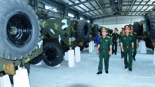 <a href="/quoc-phong-an-ninh" title="Quốc phòng-An ninh" rel="dofollow">Quốc phòng-An ninh</a>