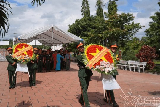 Nổi bật