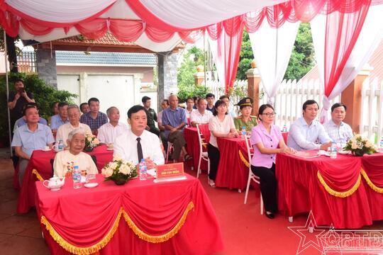 Nổi bật